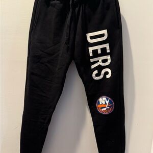 Black Islanders Sweatpants